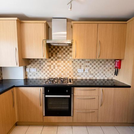19 Shrewsbury Walk Apartment ไอล์เวิร์ธ ภายนอก รูปภาพ
