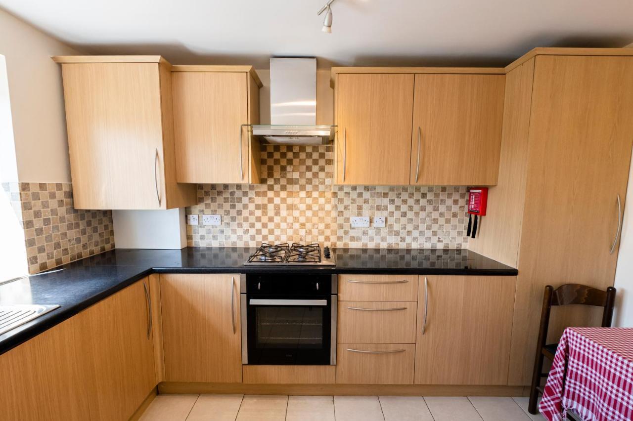 19 Shrewsbury Walk Apartment ไอล์เวิร์ธ ภายนอก รูปภาพ